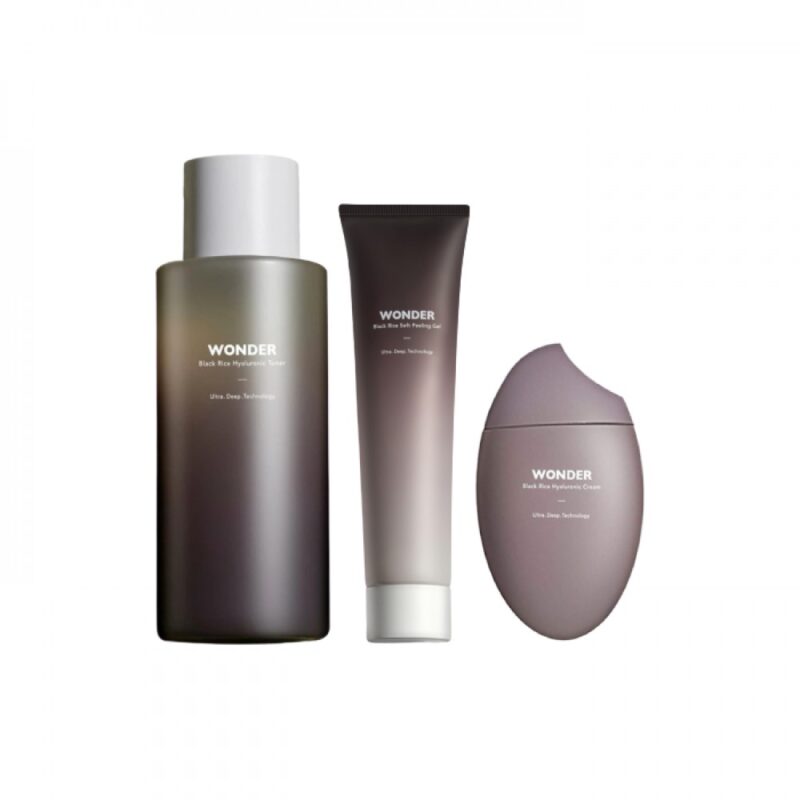 Haruharu Wonder Black Rice Set with toner, peeling gel and face cream