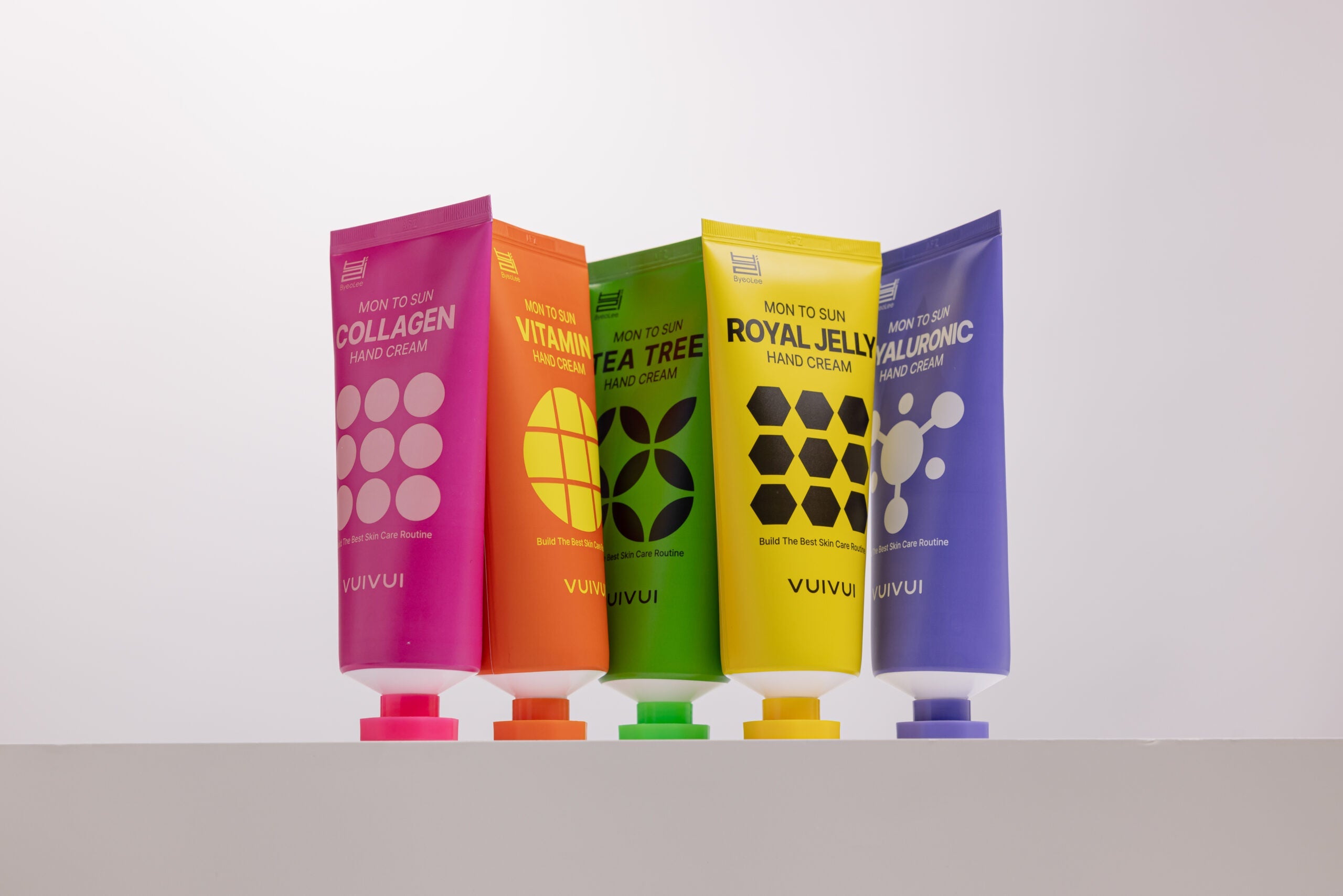 Hand cream with hyaluronic acid Mon to Sun HAND CREAM - Koreancare
