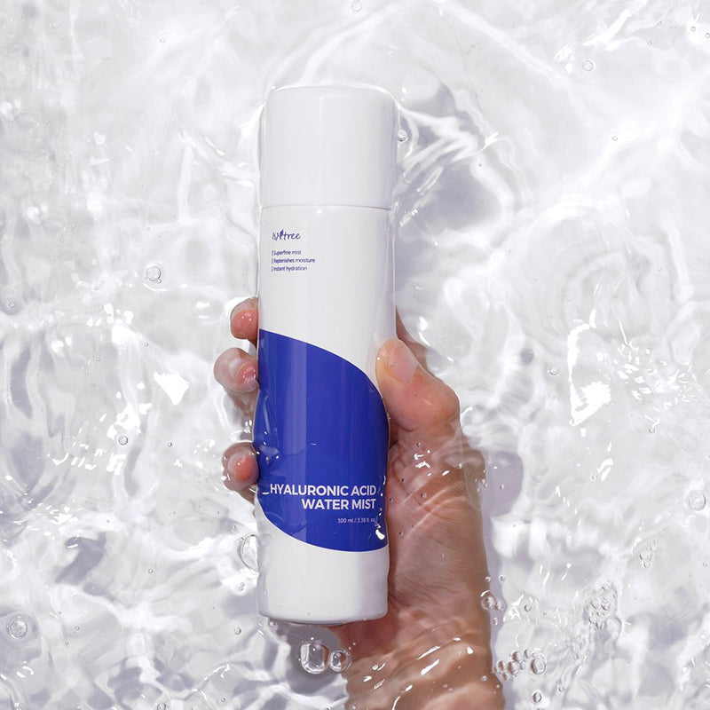 Isntree Hyaluronic Acid Water Mist facial spray detail