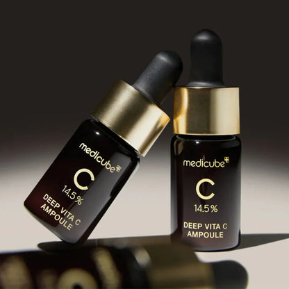Medicube Deep Vita C Ampoule 2.0 vitamin C serum texture swatch