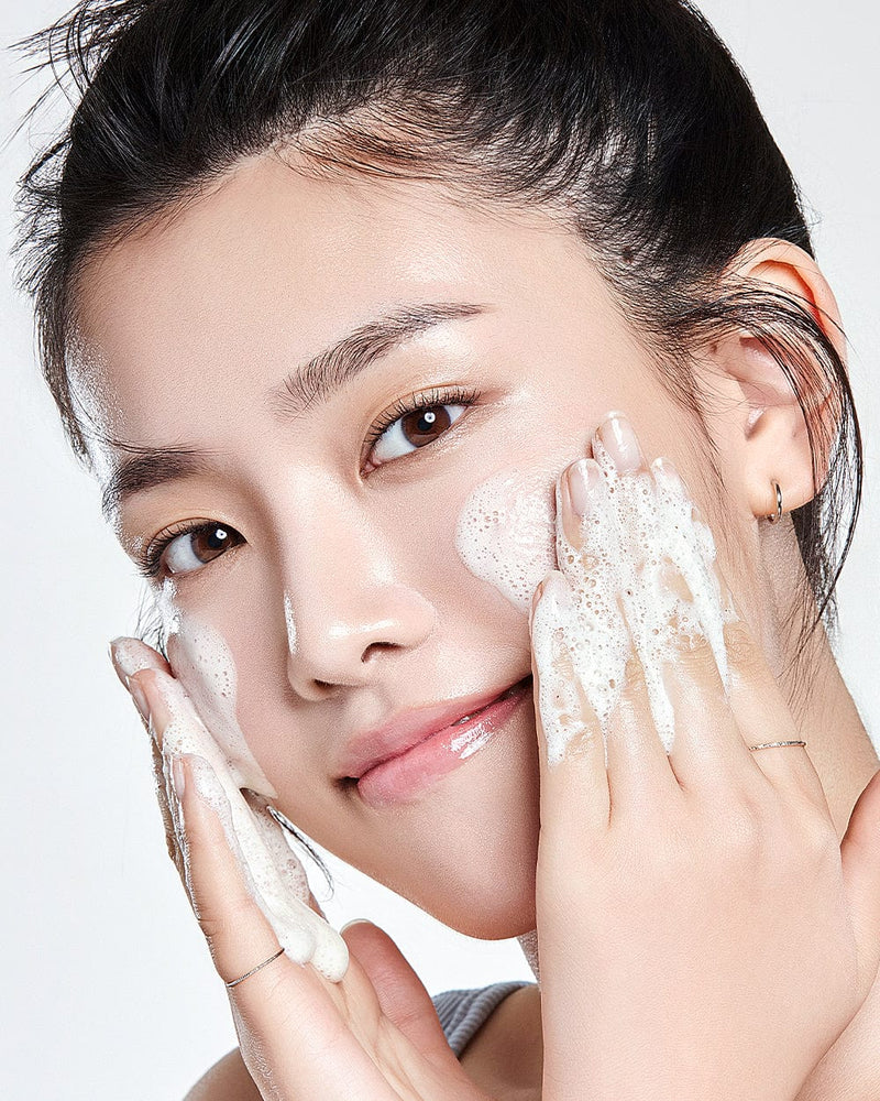 Anua 8 Hyaluronic Acid Hydrating Gentle Foaming Cleanser - Koreancare