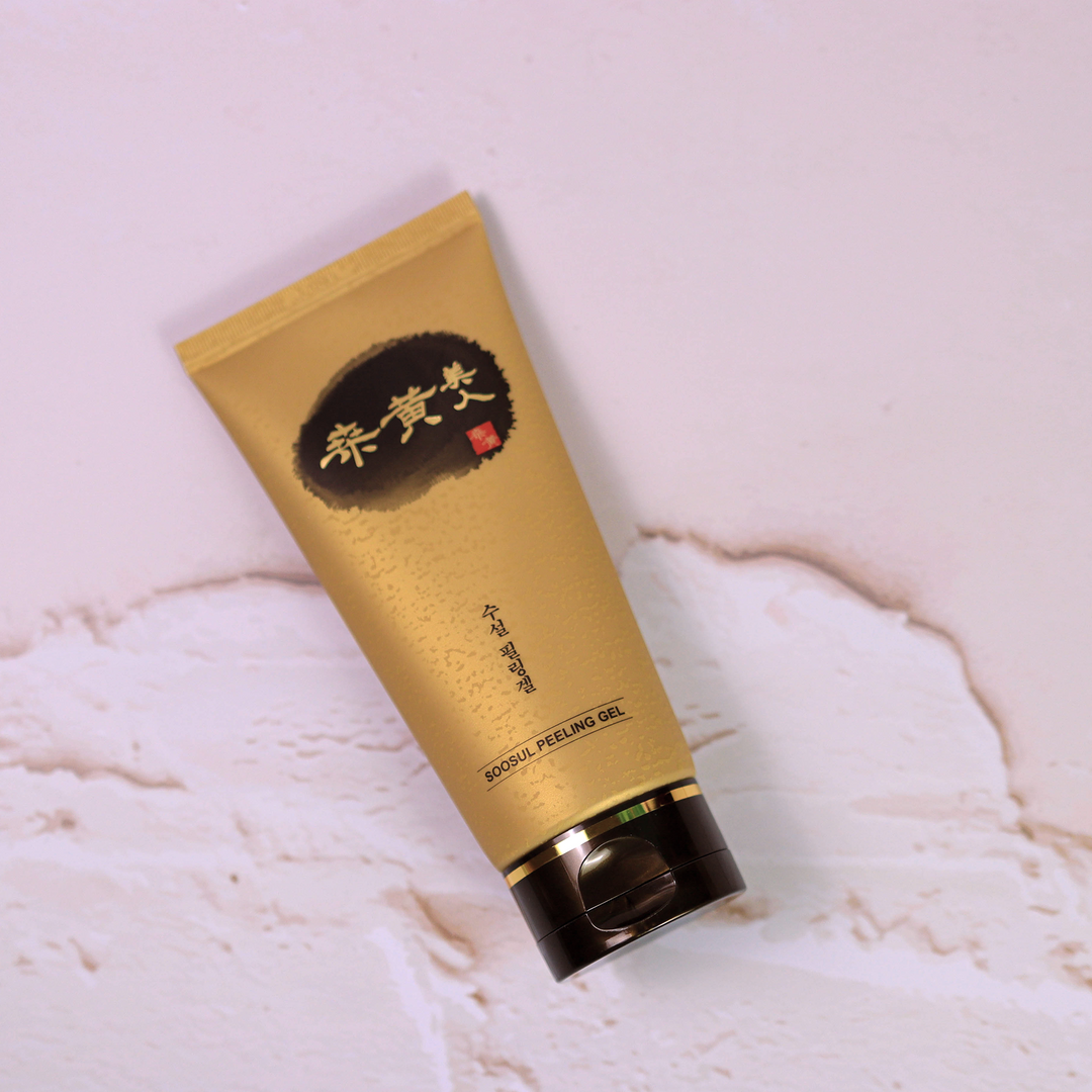 Soosul Peeling Gel applied and massaged on skin