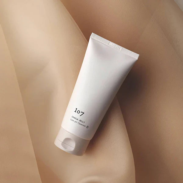 ONE-O-SEVEN Chaga Jelly Low pH Cleanser product view