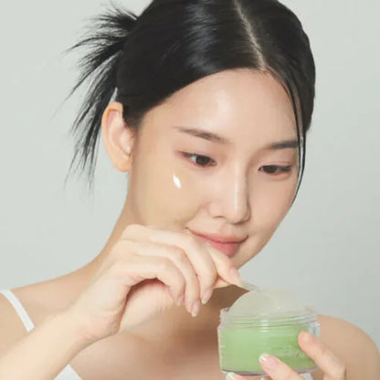 Soothing and hydrating Mania Holic Cheek Patch - Koreancare