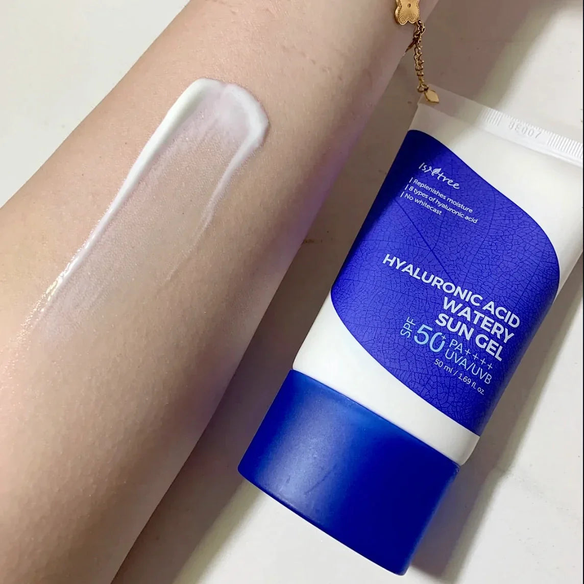 Isntree Hyaluronic Acid Watery Sun Gel SPF 50+ PA ++++ - Koreancare